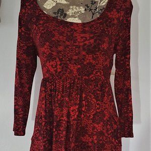 Soma Red/Black Tunic w/ Pockets, 3/4 Sleeves